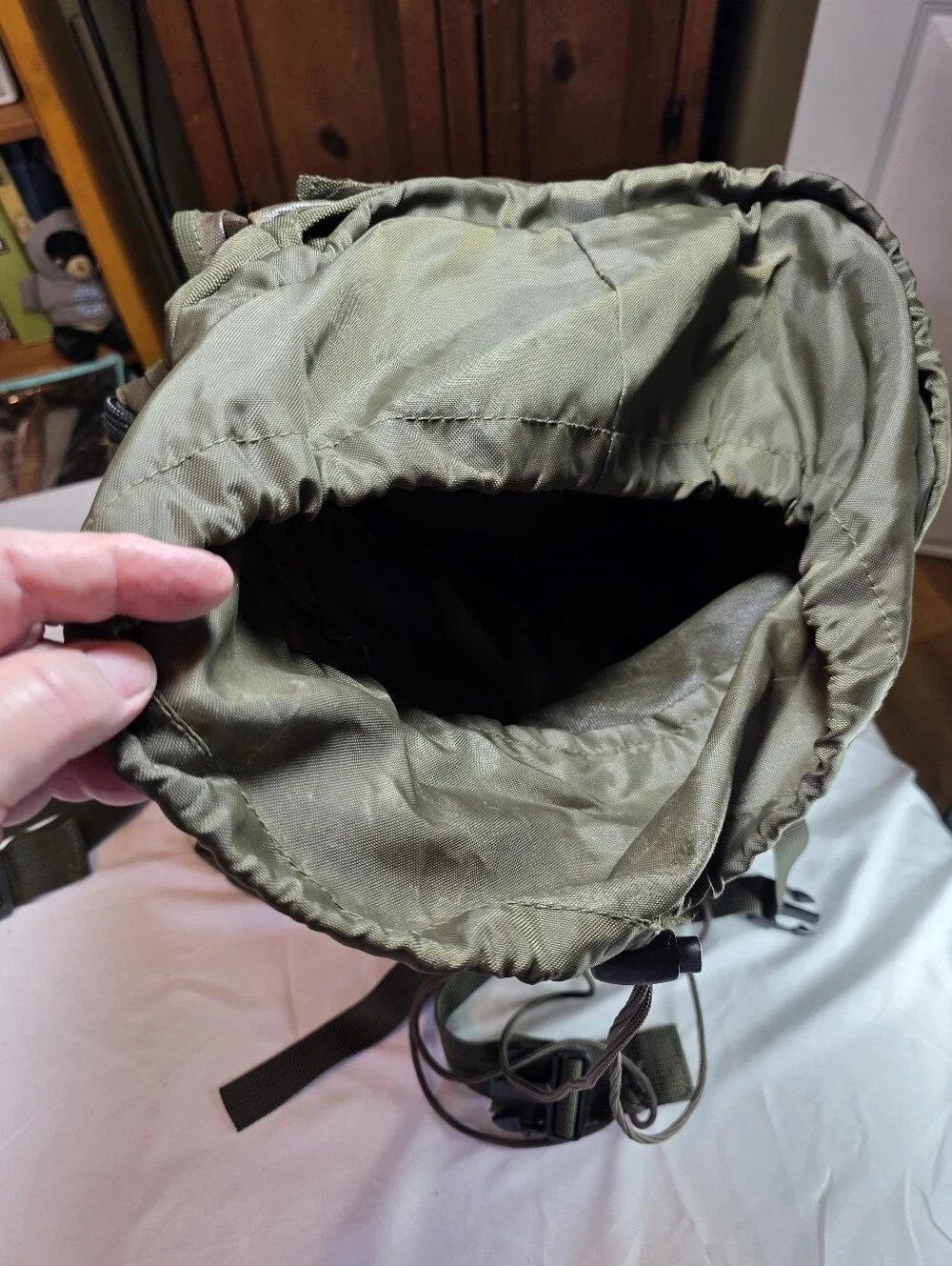 Cuscus Expedition 35 Olive Green Men's Tactical Military Style Explorer Backpack